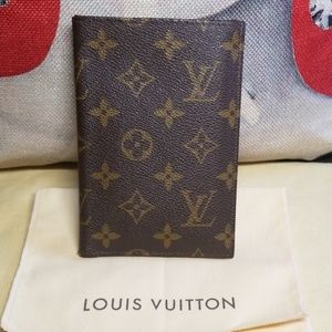 Authentic Louis Vuitton passport holder and wallet